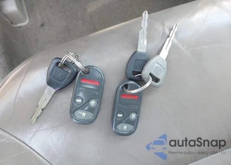 2001 Acura Rl 3.5 из США, поврежденный, VIN JH4KA96531C000277